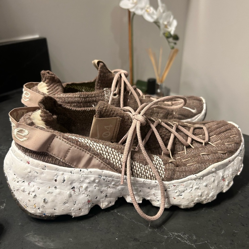 Nike Sneaker